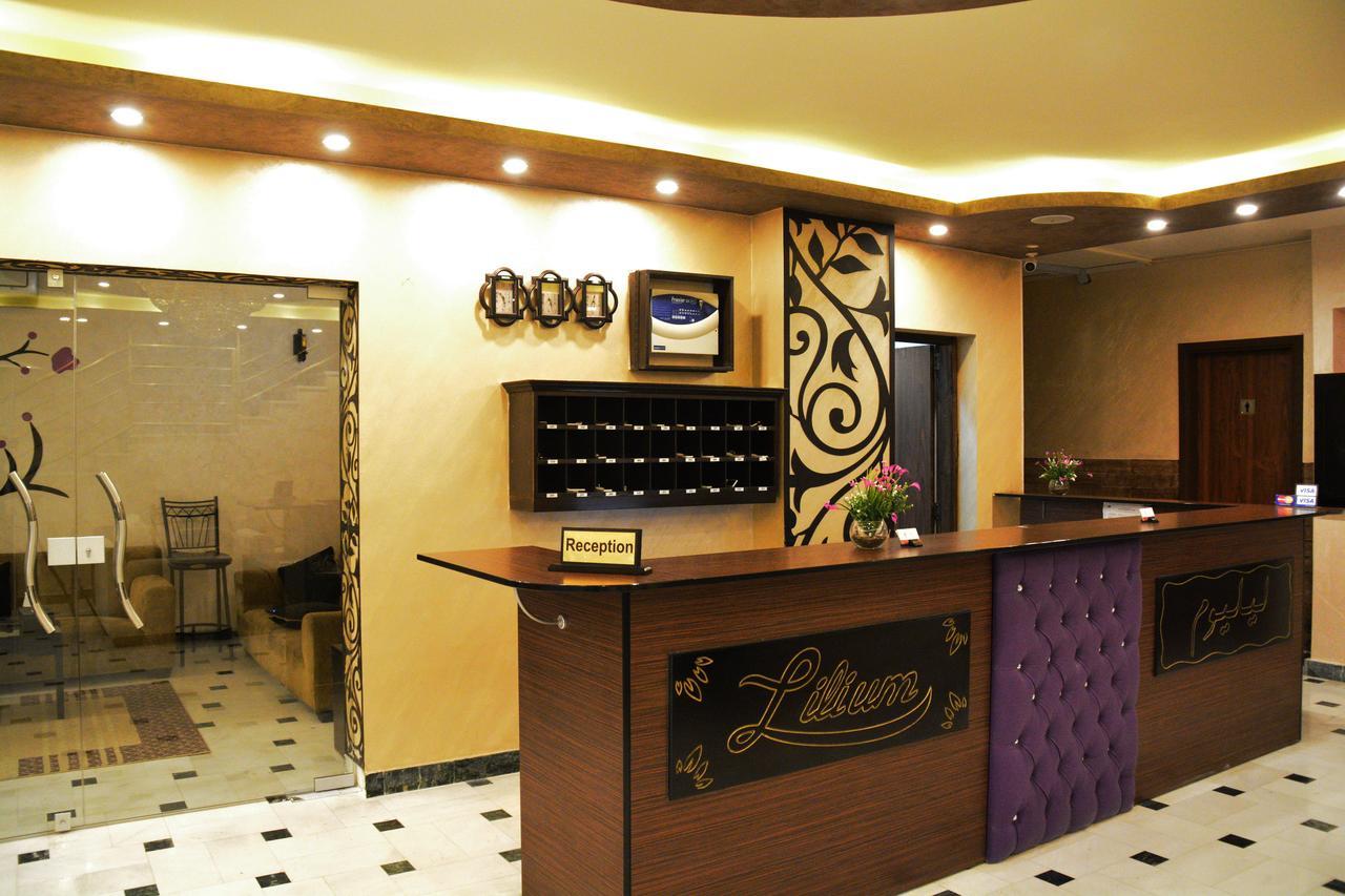 Lilium Hotel Safut Exteriér fotografie